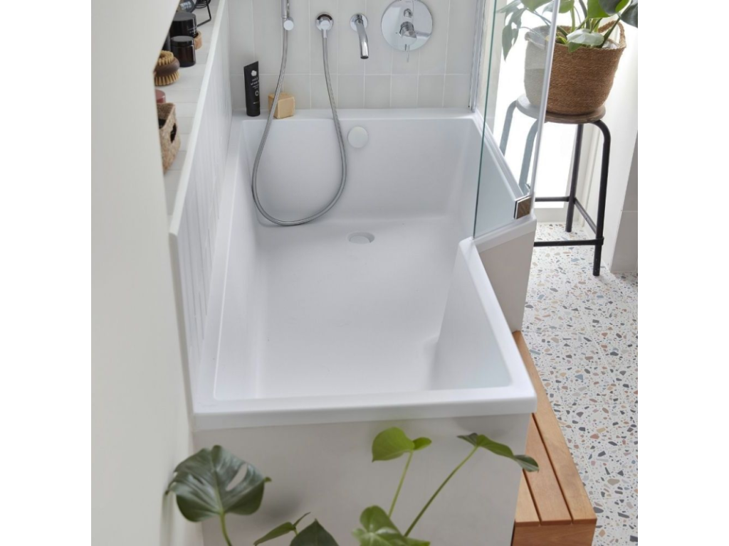 Homelumiere Neo matte white 180x90 non-slip bath/shower pack with right-hand apron and anti-slip backing.